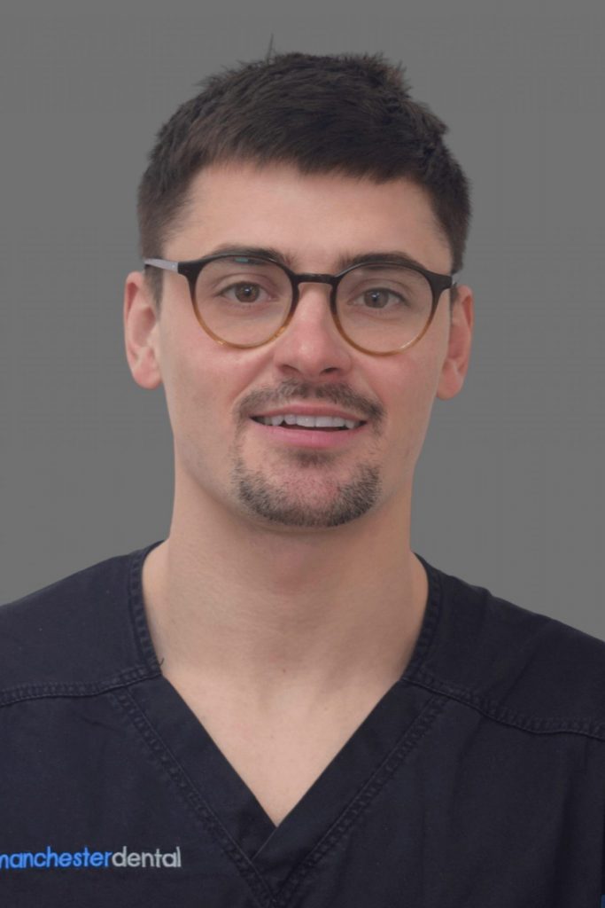 Dr Alex Rovira-Wilde